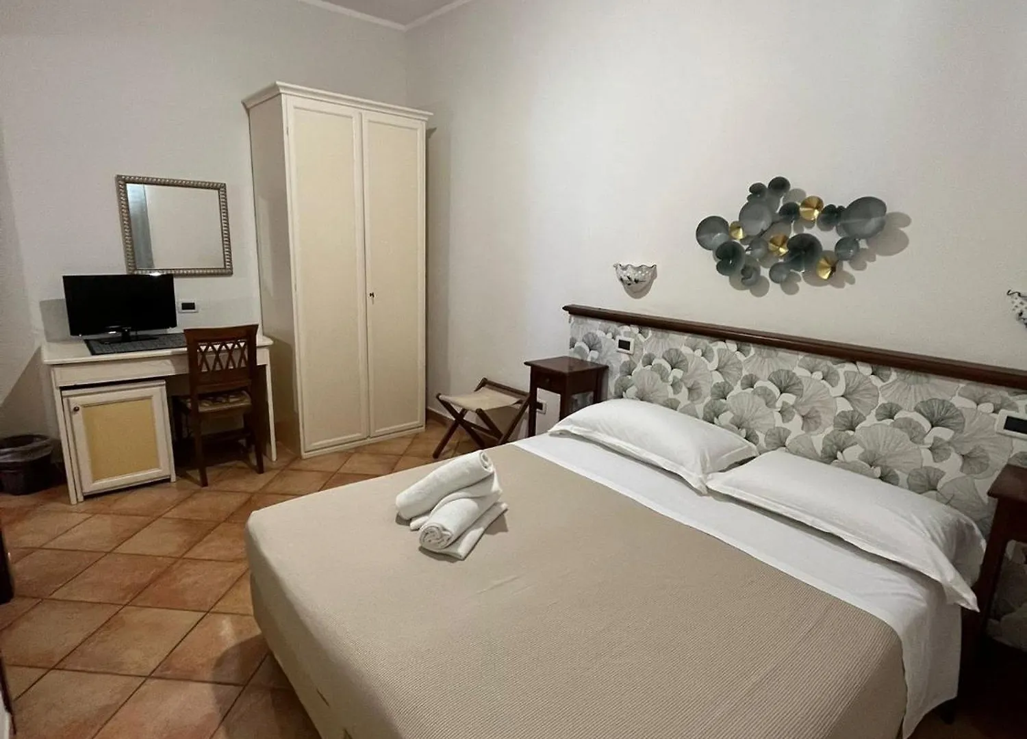Dormo Da Lia Borgo San Nicola Hotel Mandra Capreria 0*,  Italië